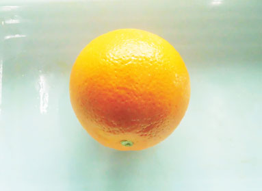 オレンジ